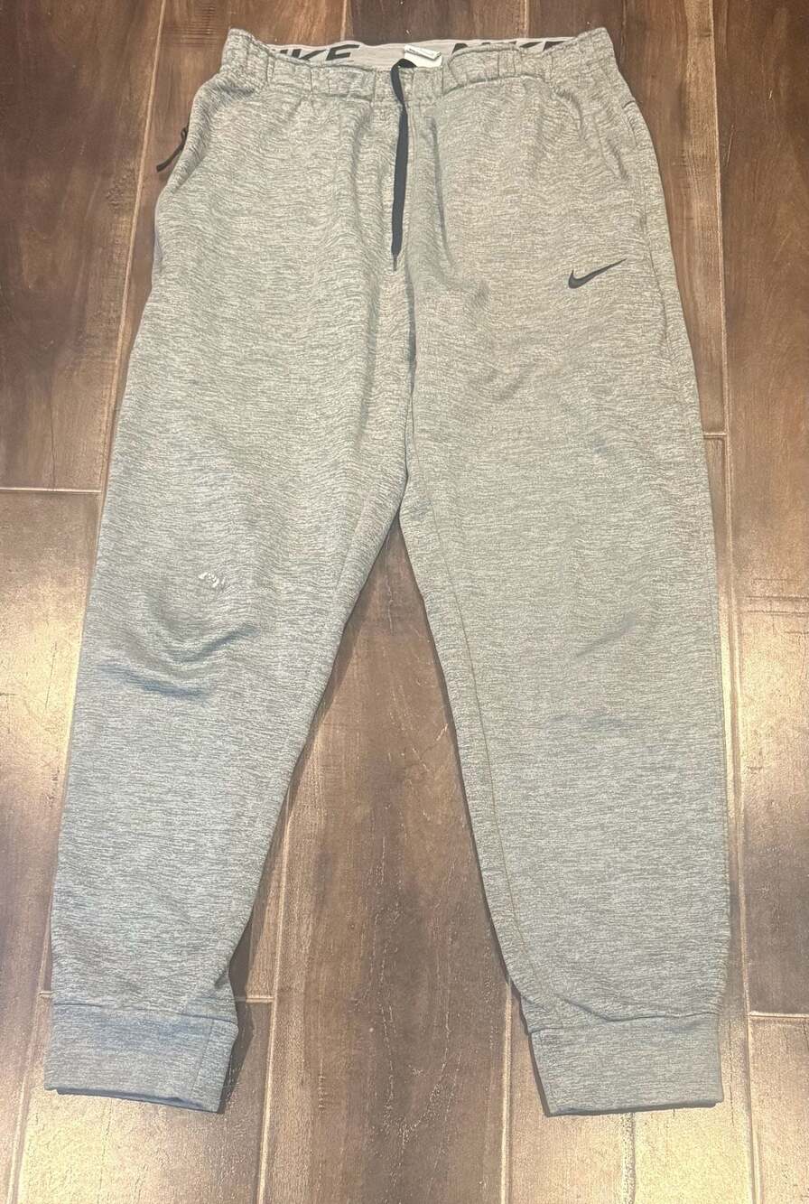 Nike Men's Therma-FIT Tapered Fitness Training Jogger Pants